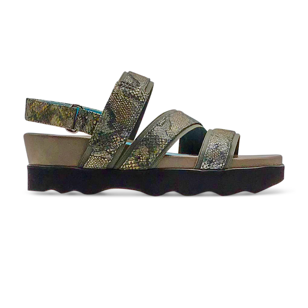 Thierry Rabotin Women's Versie 1151 in Pewter/Gold Multi Metallic Embossed Leather