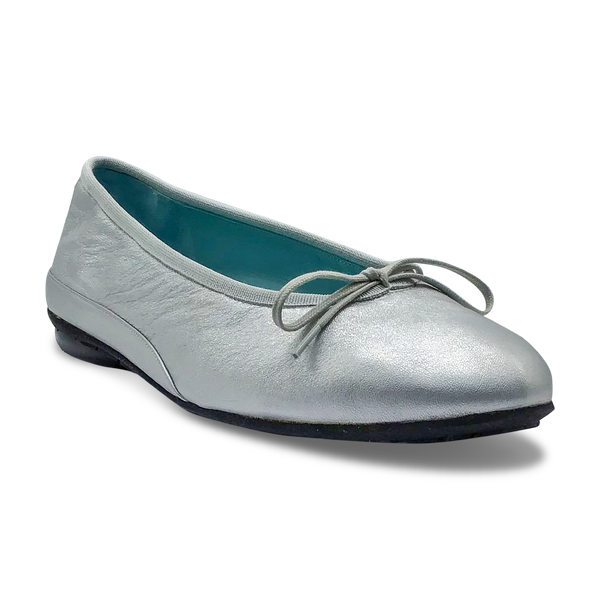 Thierry Rabotin Women's Gem 7423 Silver Metallic Leather Combo