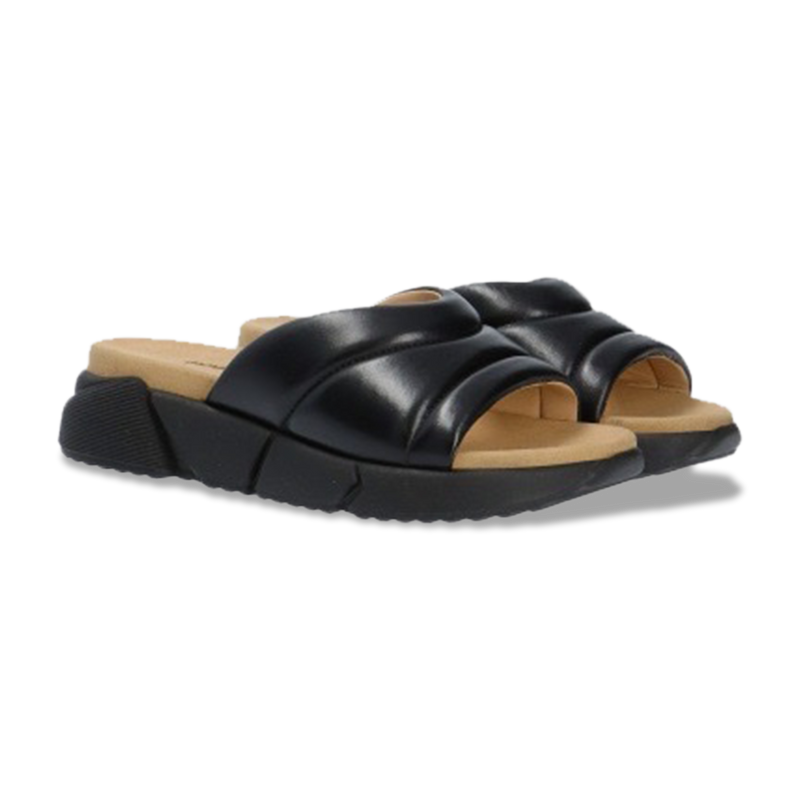 Giovanni Fabiani Women's Erin Smooth Black Leather Slide Sandal