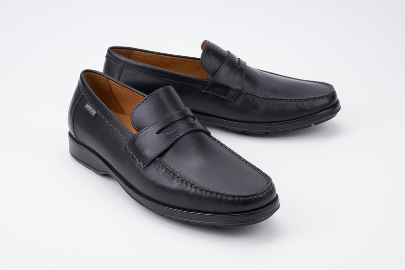 Mephisto Men's Howard Black Smooth Leather Loafer