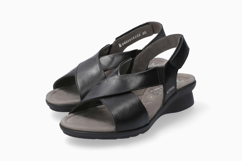Mephisto Women's Phara Black Smooth Leather Sandal