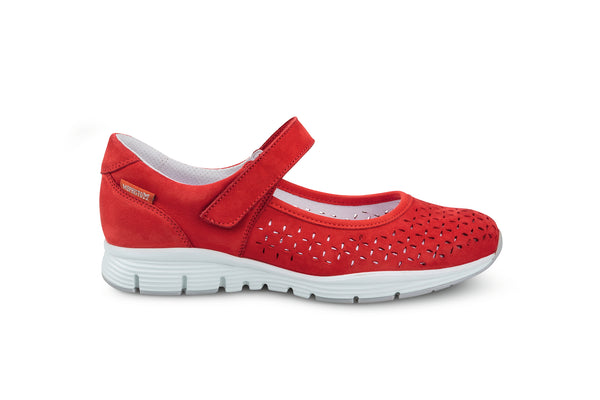 Mephisto Women's Yelina Perf Scarlet Nubuck Mary Jane Shoe